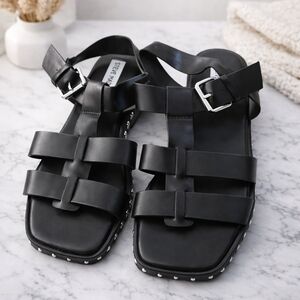Steve Madden Black Buckle Sandals